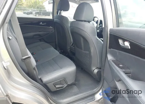 2019 Kia Sorento 3.3L Lx from USA, damaged, VIN 5XYPG4A54KG512708